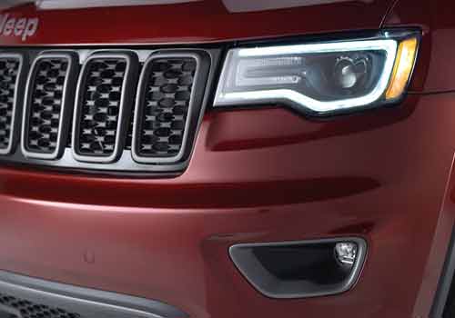 How to Adjust Headlights on the 2017 Jeep Grand Cherokee