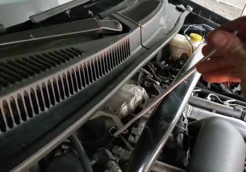 How to Check Transmission Fluid on jeep grand cherokee